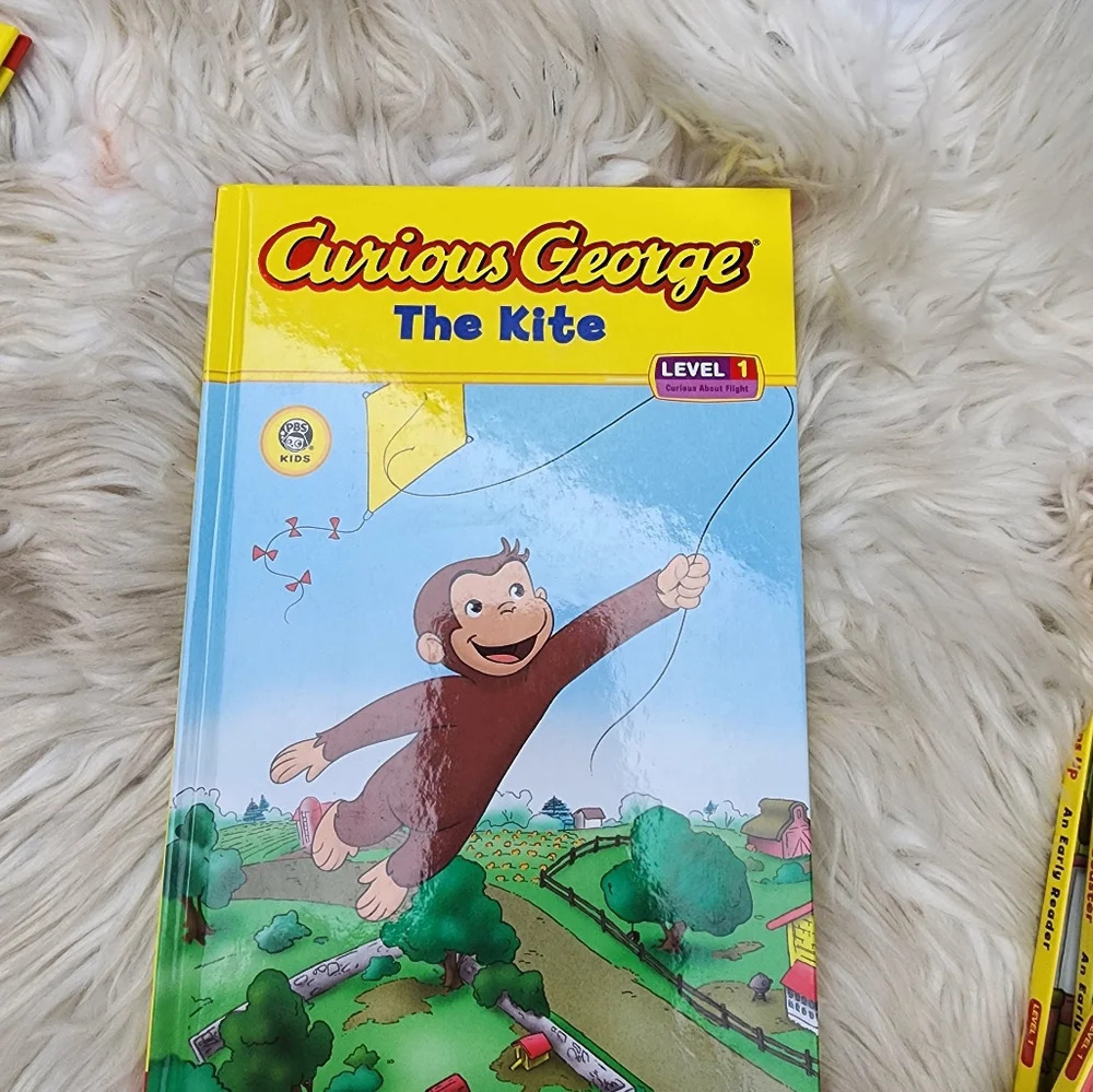 Curious George Book bundle NEW - Picture 8 of 14